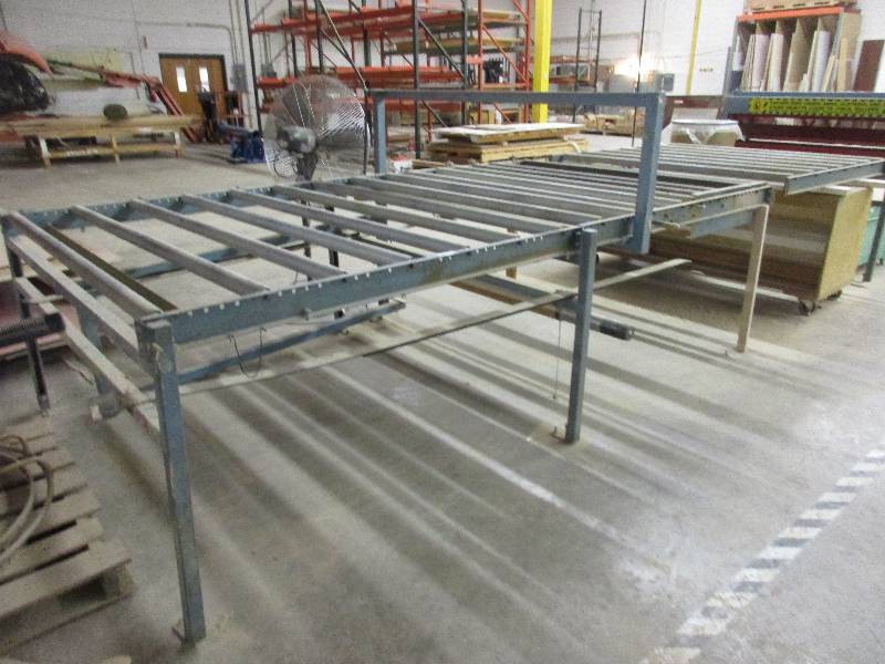 Conveyor table