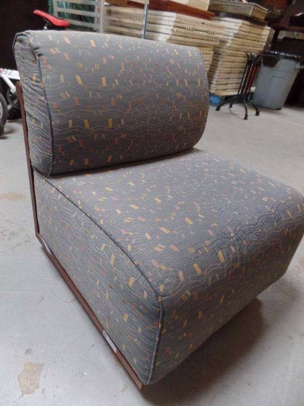 MODULAR CHAIRS