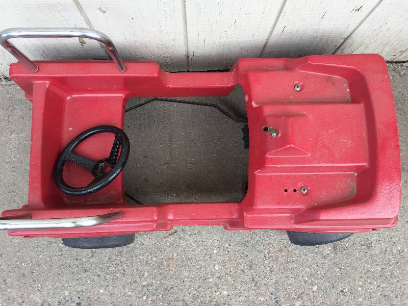 lot 53 image: Plastic Pedal Car