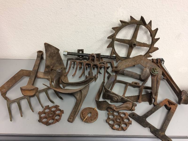 lot 59 image: Assorted Antique Parts and Pieces