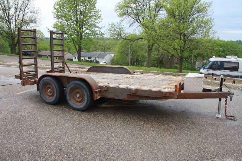 lot 1A image: 14ft Trailer - Skid Steer Flat Bed with Ramps - 10,000lb Capacity