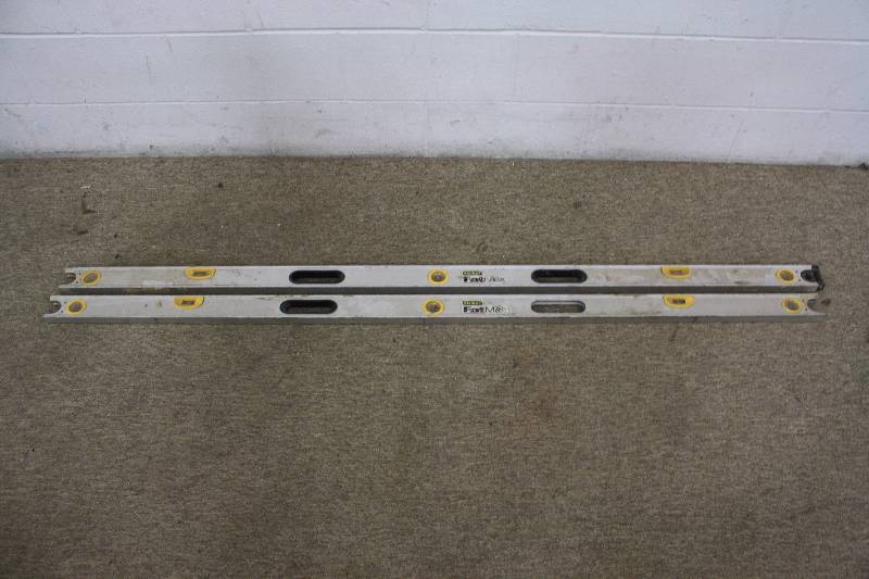 lot 46 image: 2 Stanley Fat Max 6ft Levels