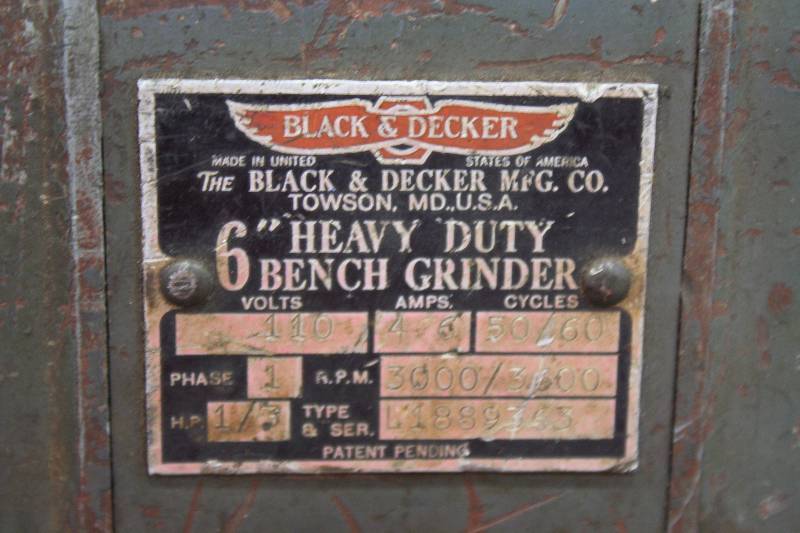 lot 43A image: Black & Decker 6 Heavy Duty Bench Grinder
