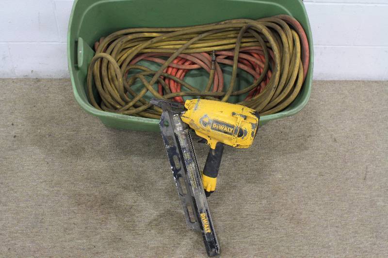 lot 22 image: DeWalt Framing Nailer with Air Hoses