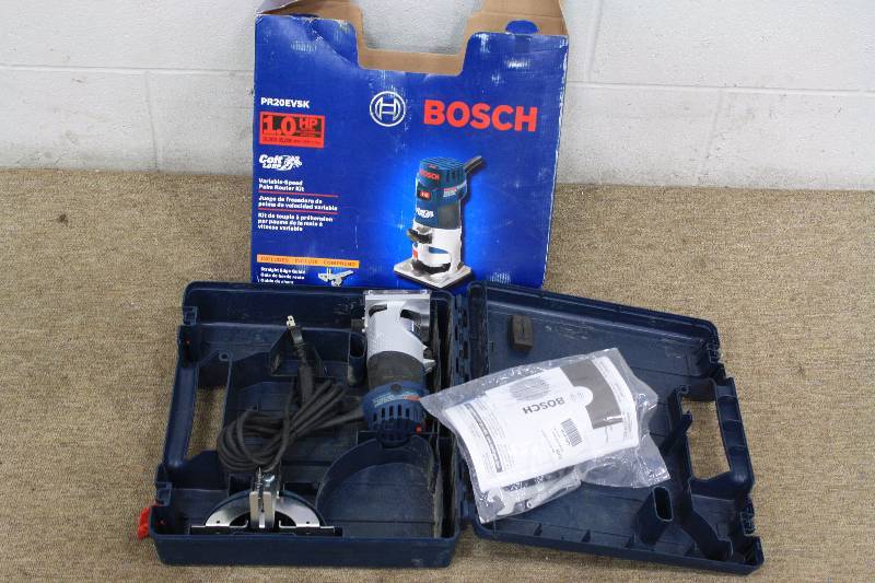 lot 30 image: Bosch Variable Speed Palm Router Kit