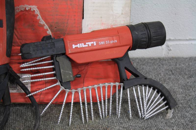 Hilti SF 4000 Screw Gun with Hilti SMI 55 PLus Attachment HUGE