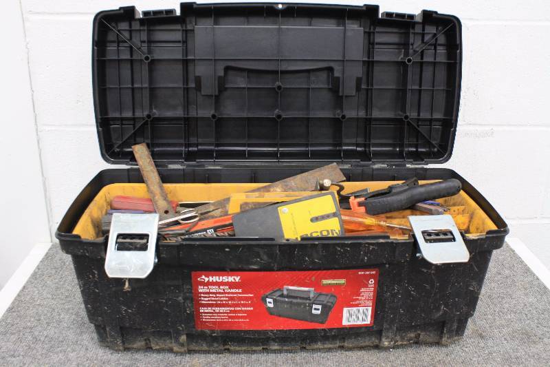 lot 96 image: Husky Tool Box & Tools