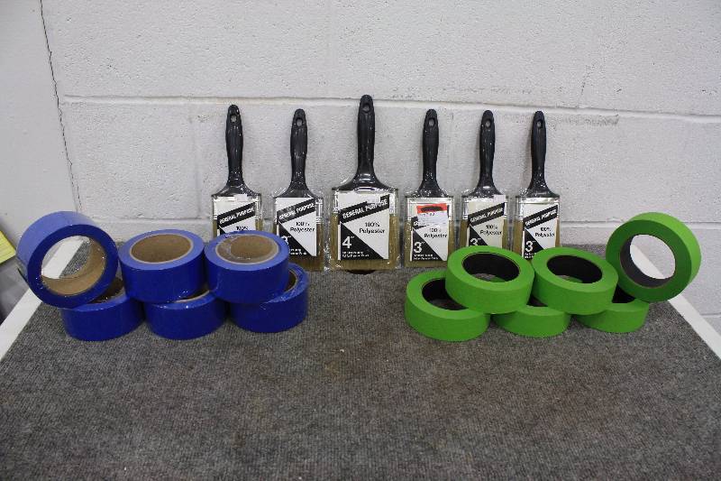 lot 117 image: Paint Brush & Masking Tape Lot 18pc Set