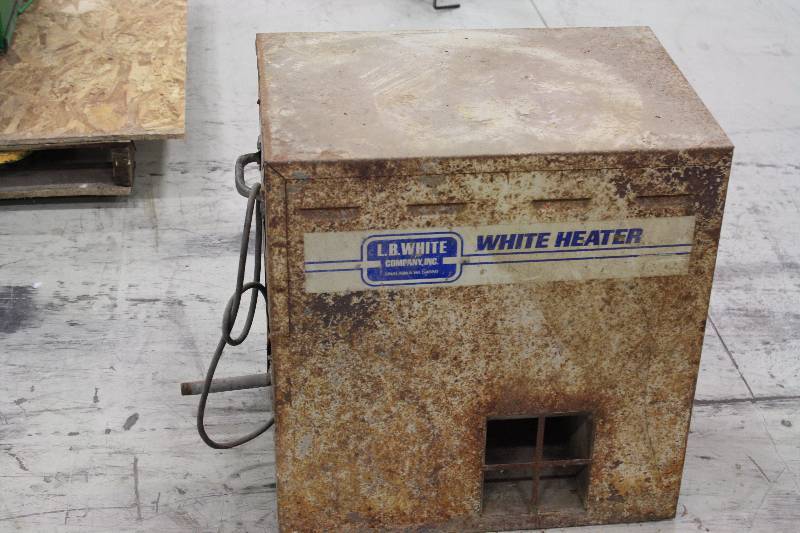 lot 21D image: LB White Construction Heater