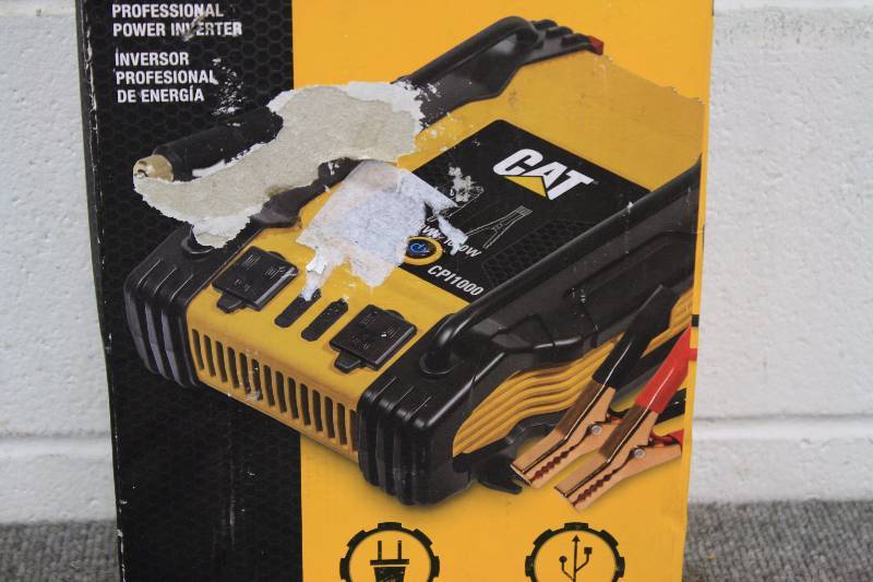 lot 123A image: CAT Power Inverter
