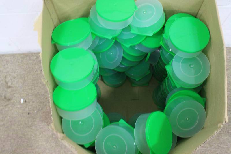 lot 179A image: Roughly 100 Canister - Containers - New