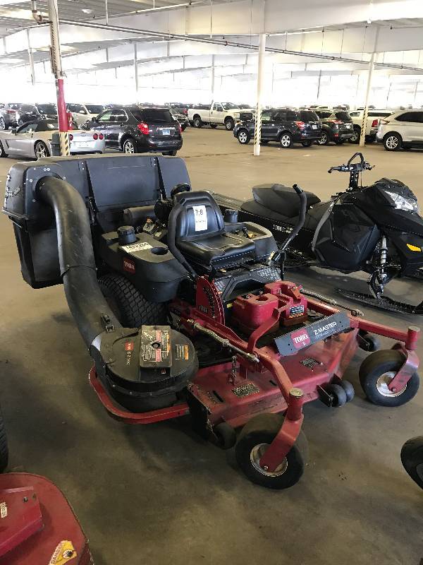 2007 Toro Zero Turn Mower 60 Blade with Power Bagger