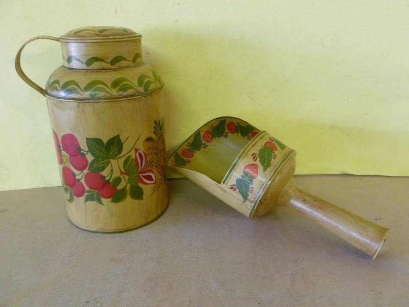 Vintage Kitchen