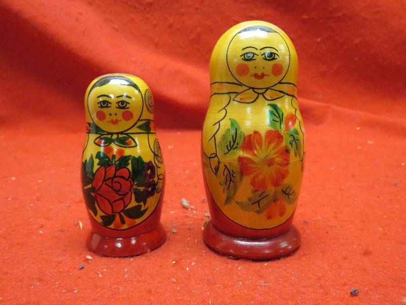 Vintage Nesting Dolls