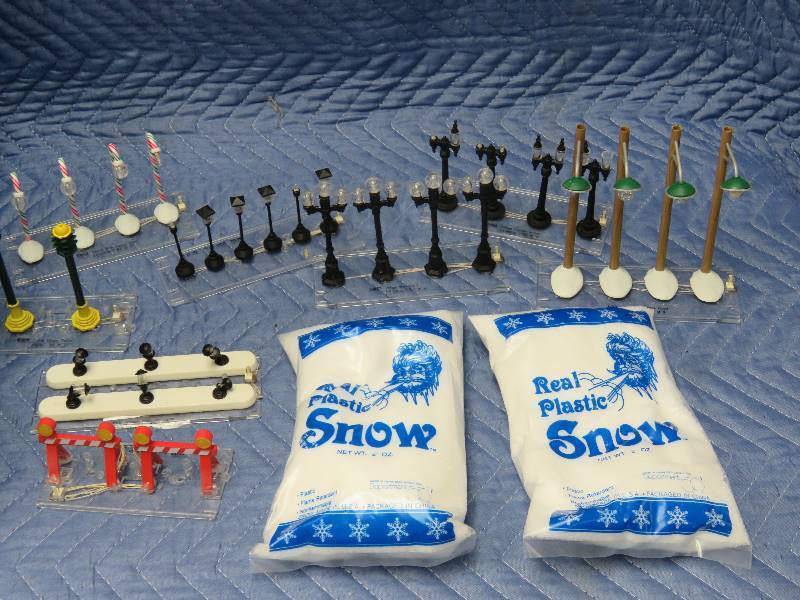 Accessories for Train Set Scenes