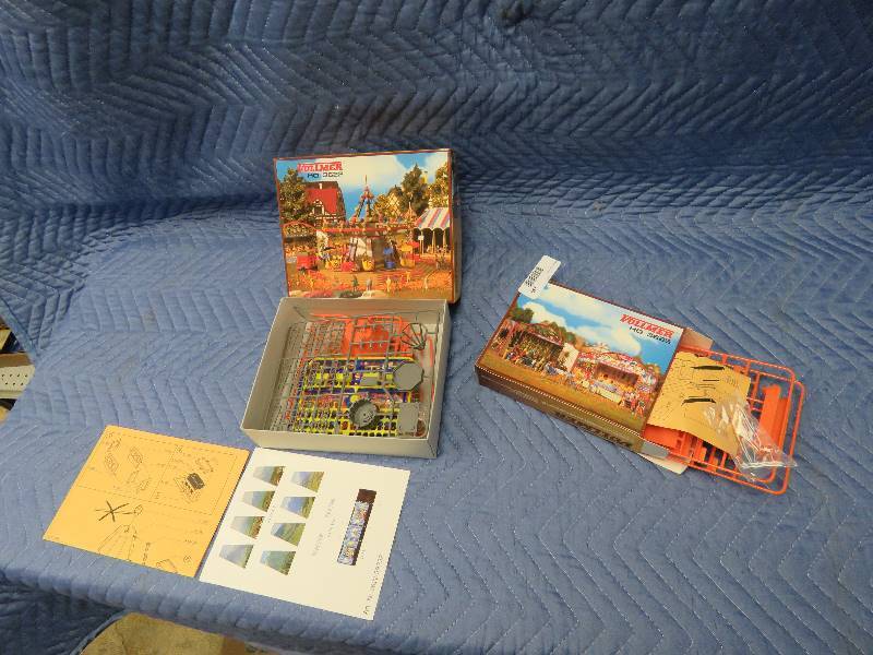 Accessories for Train Set Scenes