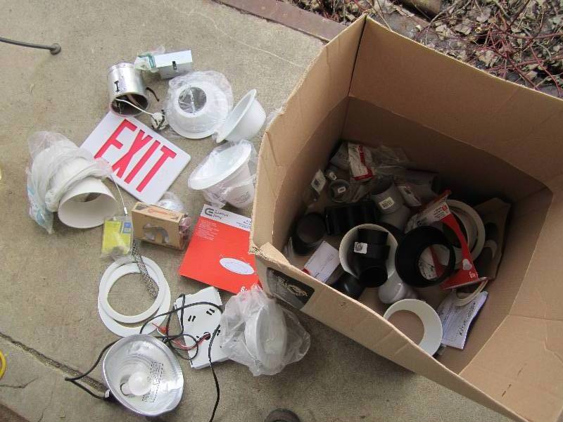 Lot of lighting fixtures and materi...