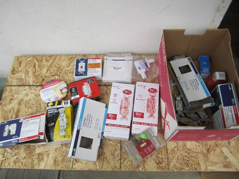 Assorted switches and sockets...