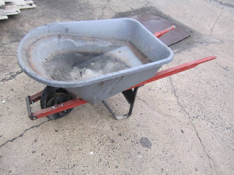 Plastic bucket wheelbarrow, needs f...