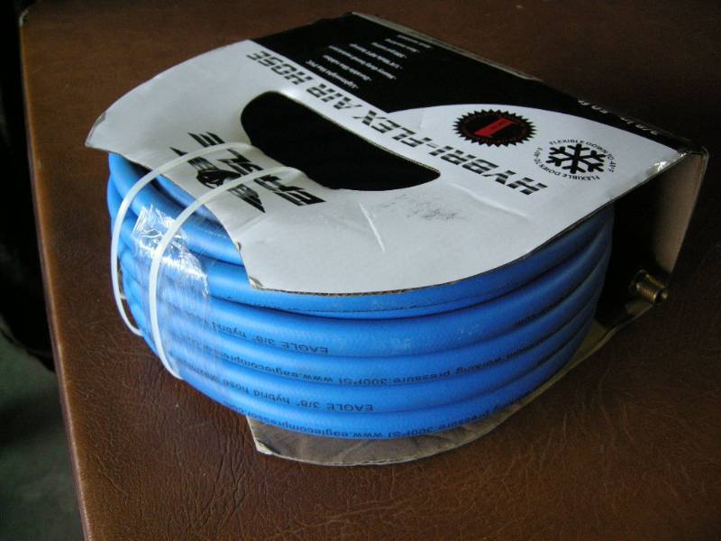 lot 20 image: Eagle 38 Hybri-Flex Air Hose