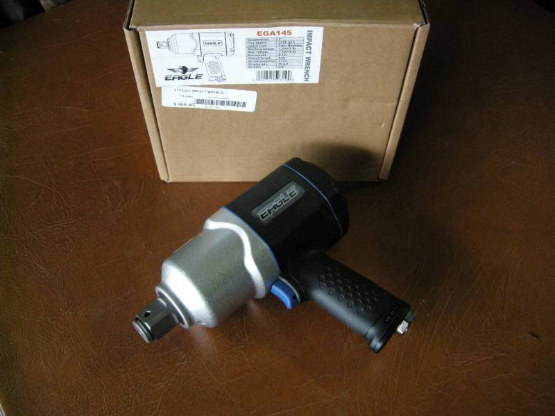 lot 22 image: Eagle 1 Air Impact Wrench