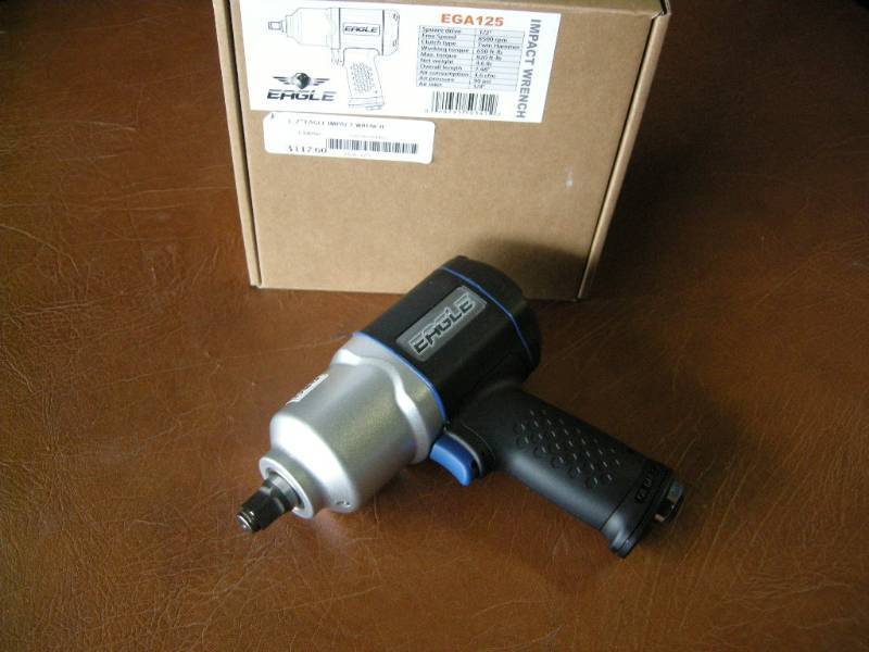 lot 24 image: Eagle 12 air impact wrench