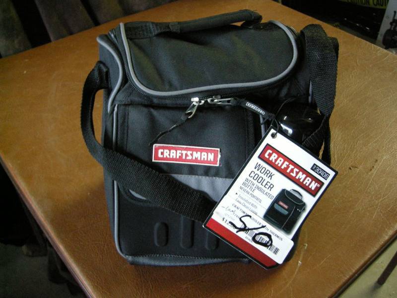lot 47 image: Craftsman Work Cooler