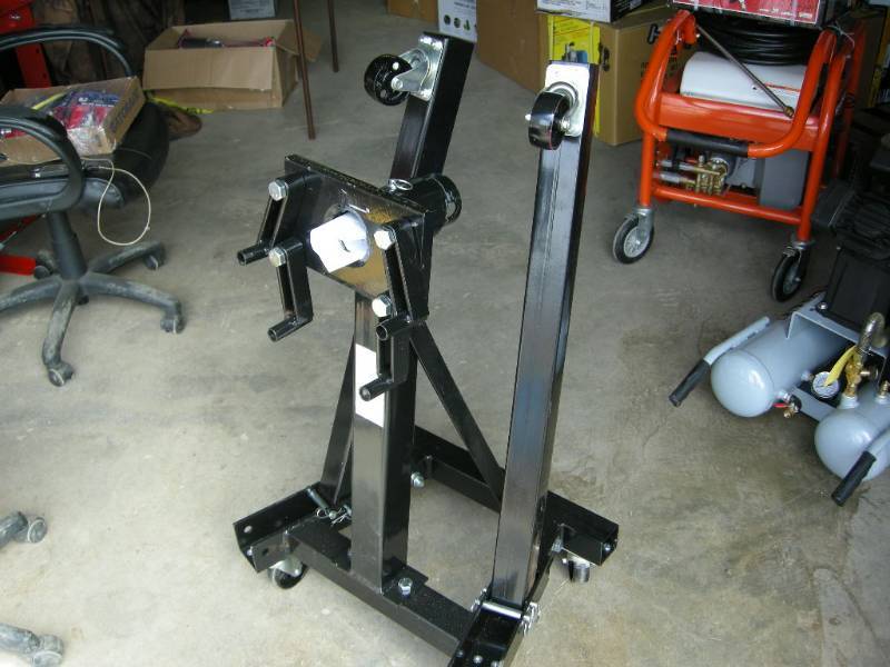 lot 56 image: Folding Engine Stand