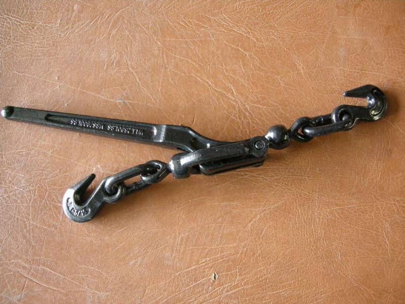 lot 64 image: Load Binder