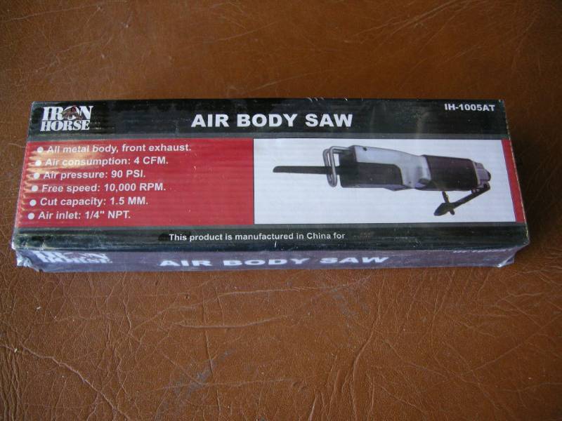 lot 73 image: Iron Horse Air Body Saw