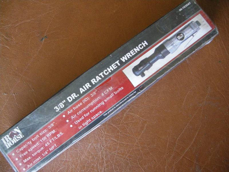 lot 74 image: Iron Horse 38 Air Ratchet Wrench