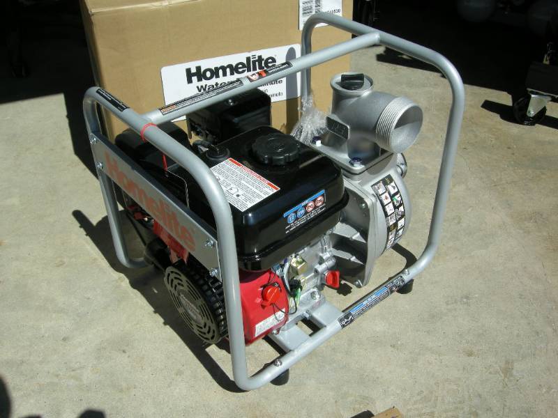 lot 11 image: Homelite Water Pump