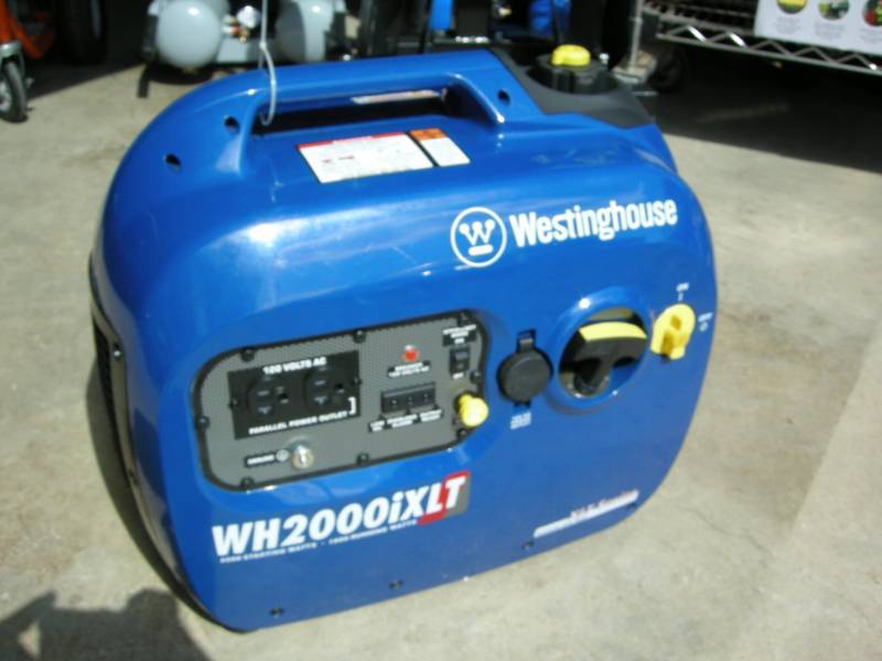 lot 84 image: Westinghouse 2000w Suitcase Generator