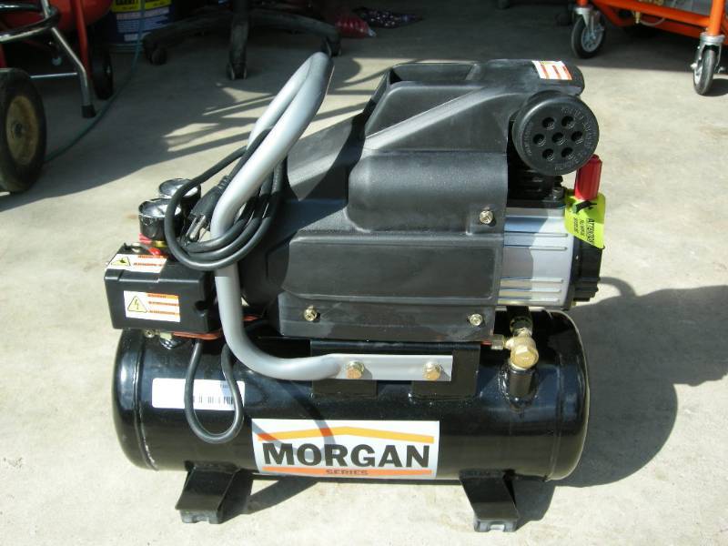 lot 96 image: Morgan Hotdog Air Compressor
