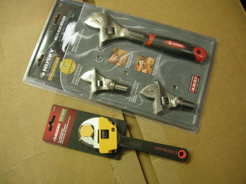 lot 99 image: Husky Adjustable Wrench Sets