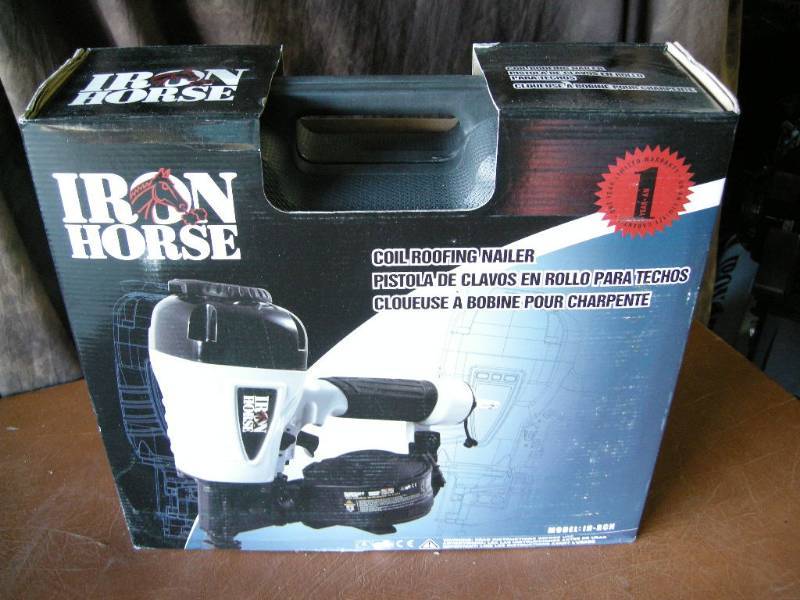lot 120 image: Iron Horse Coil Roofing Nailer