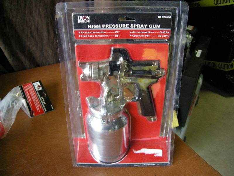 lot 129 image: Iron Horse High Pressure Spray Gun