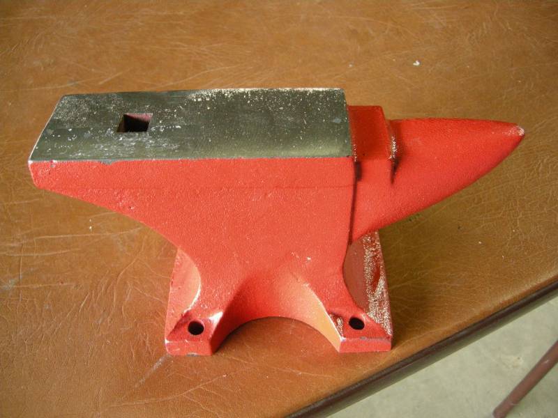 lot 142 image: 25 lb Anvil