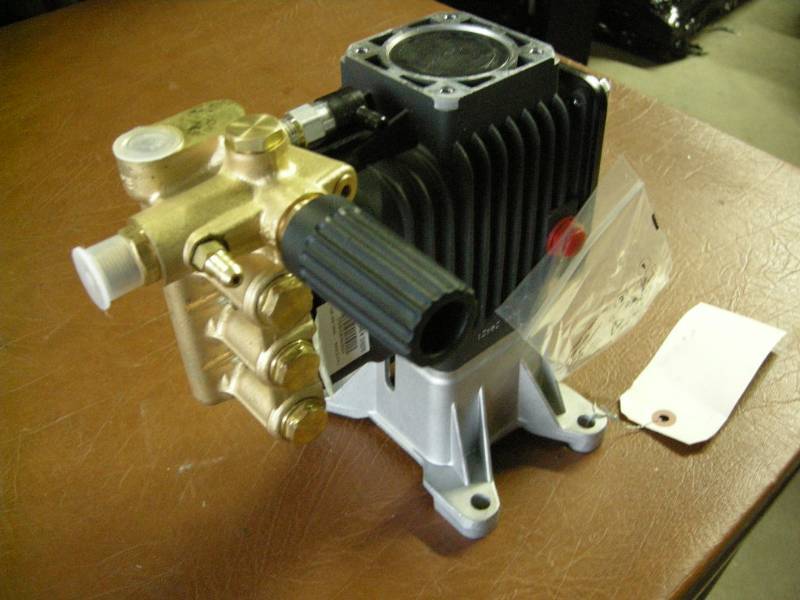 lot 145 image: RSV Pressure Washer Pump