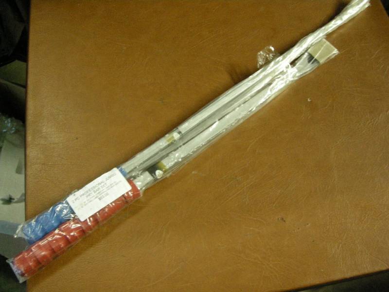 lot 164 image: 2 pc Jumbo Pry Bar Set