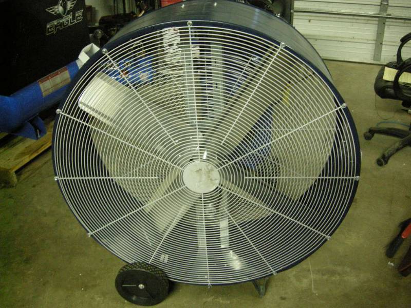 lot 14 image: 42 Max Air Fan