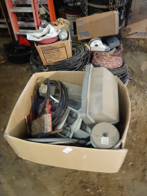 lot 5 image: Large variety of misc electrical re...