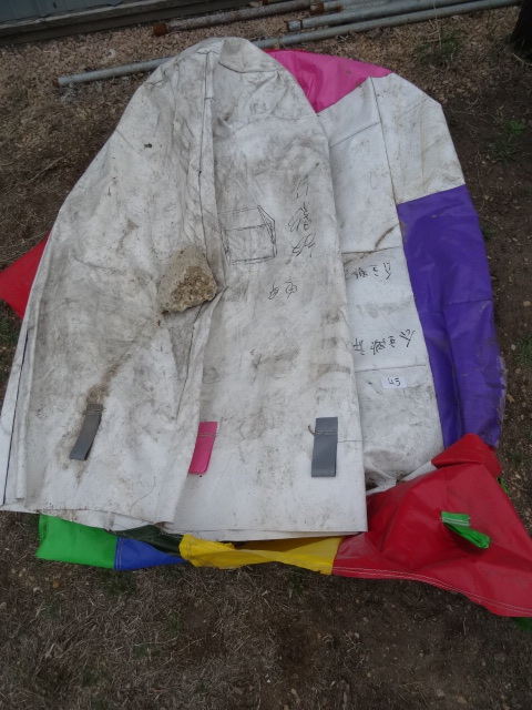 lot 45 image: Canvas bags. Qty 3 3 different size...