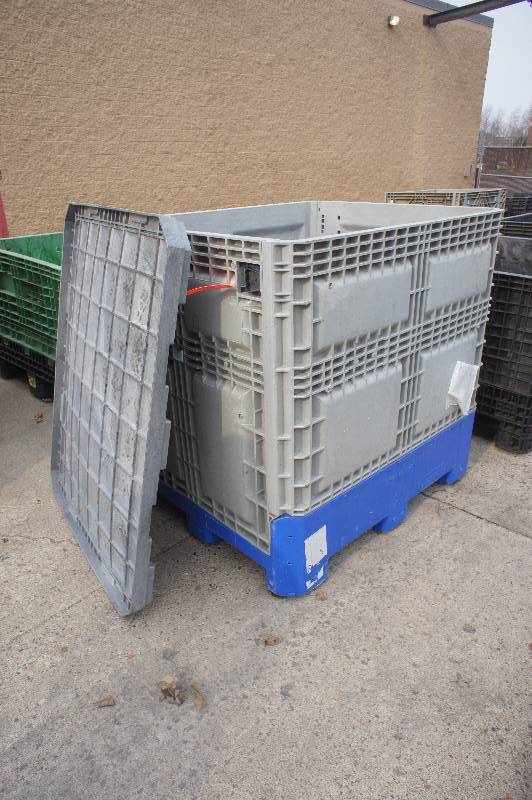 HEAVY DUTY PLASTIC STORAGE   SHIPPING CONTAINER - COLLAPSIBLE SIDES - 47 X 40 X 45