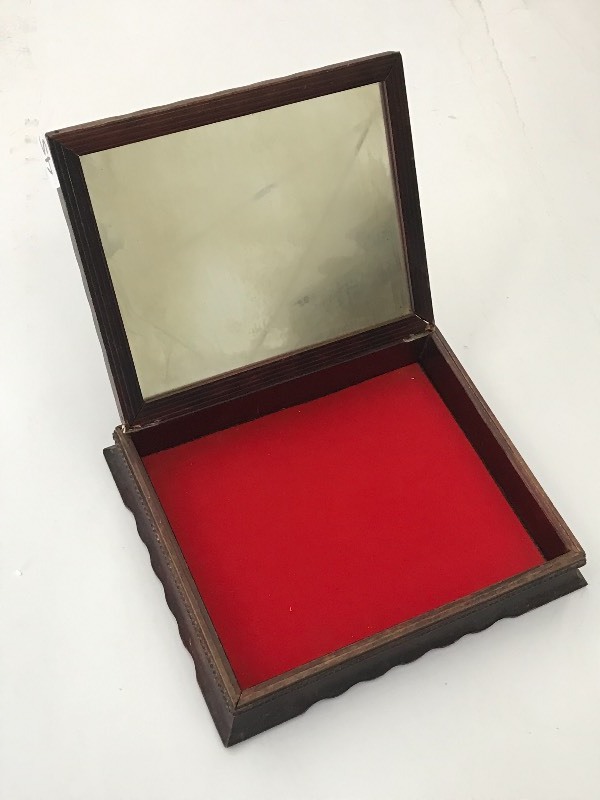 Antique 19th Century Jewelry Box Wi...