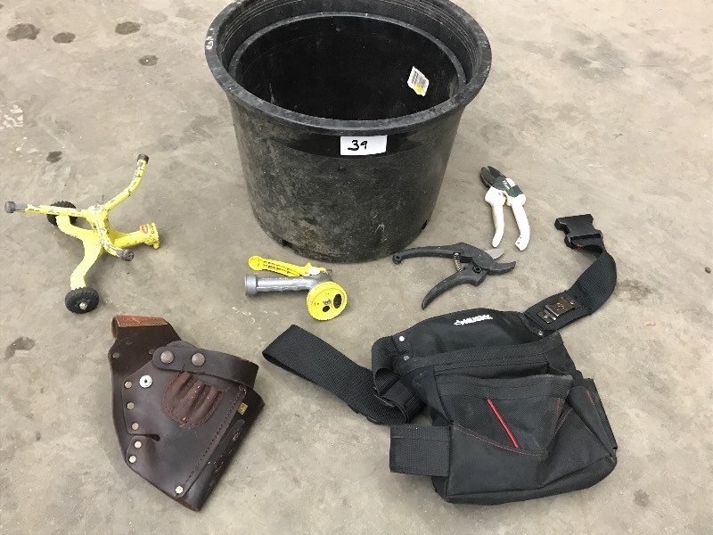 lot 39 image: Bucket Of Tool Belt, Leather Pisto...