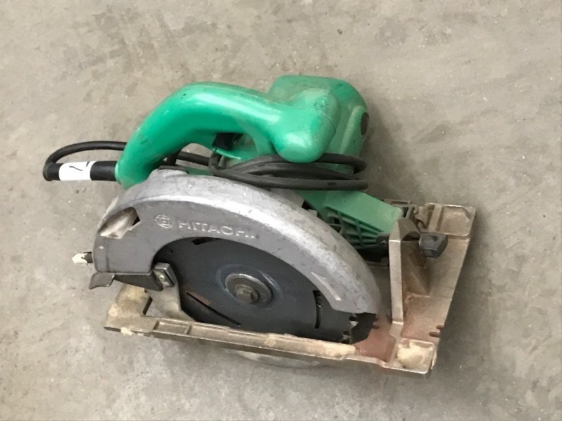 lot 51 image: Hitachi 7.25 Circular Saw, Works ...