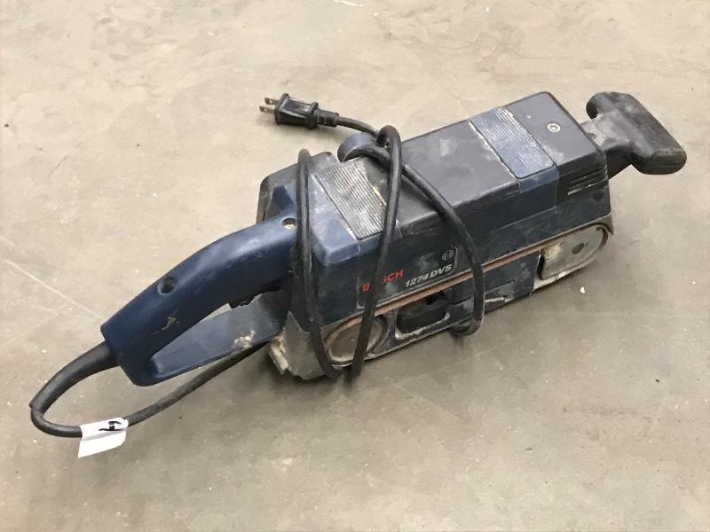 lot 54 image: Ryobi 3x21 Belt Sander, Works ...