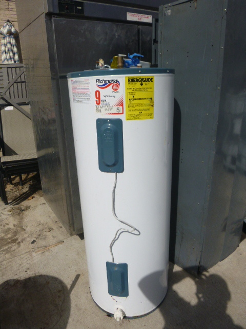 lot 36 image: Richmond Water 50 Gallon Heater
