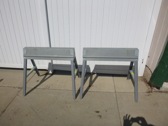 lot 47 image: 2 Folding Saw Horses